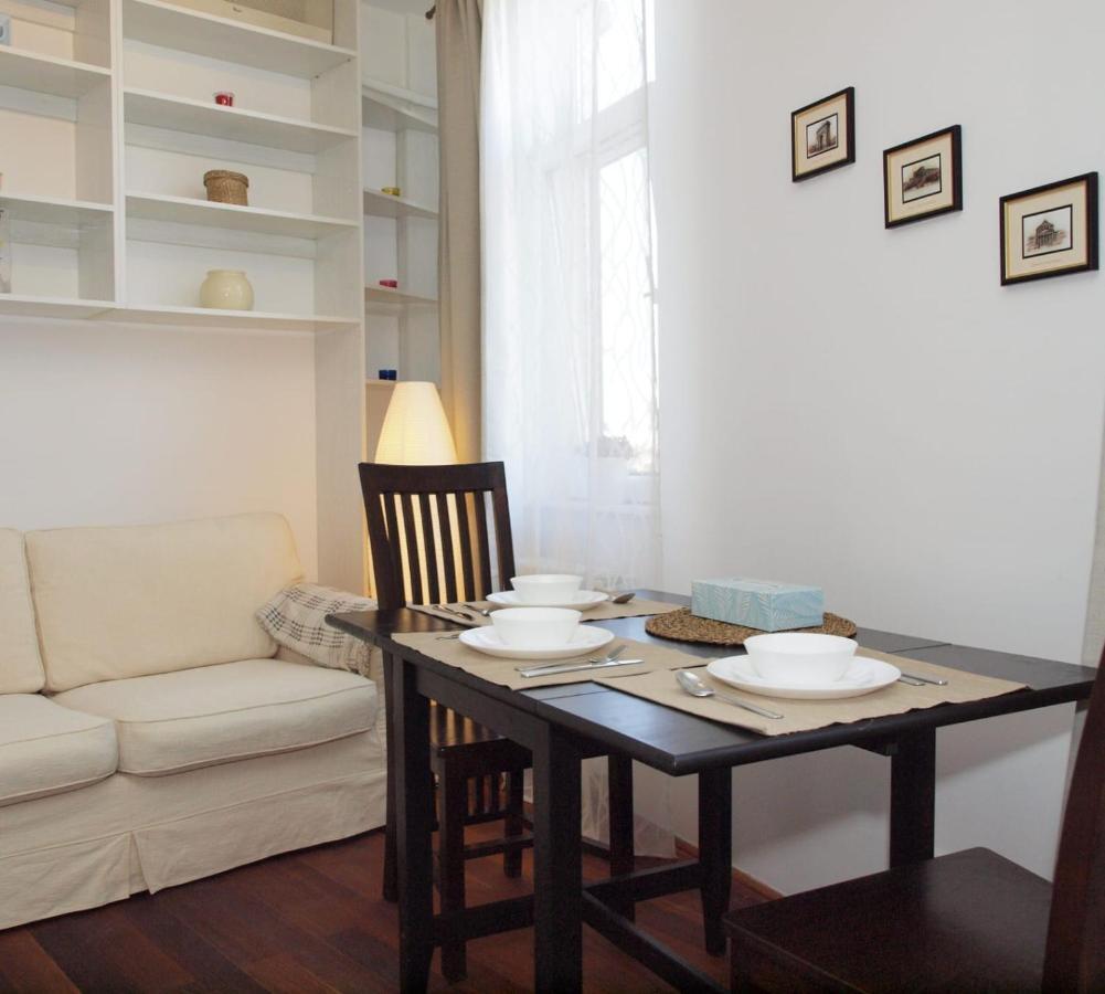 Appartement Sweet Dreams Cismigiu Gardens